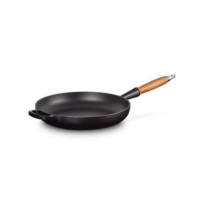 Abbildung von Le Creuset Bratpfanne Signature Matt Schwarz ø 28 cm / 2.6 Liter Emaillierte Antihaftbeschichtung