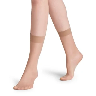 Abbildung von Falke Seidenglatt 15 Denier Transparent Silky Socken, Damen, Größe: 39 42, Beige