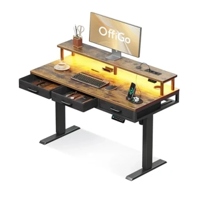 Abbildung von OffiGo Elektrischer Schreibtisch mit Schubladen, 120cm Höhenverstellbarer Monitorständer, Gaming Tisch Steckdosen und Lichtleiste, Höhenverstellbar Bürotisch, Braun