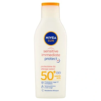Abbildung von NIVEA SUN Sensitive Sonnencreme Immediate Protect FP50+ in 200 ml Flasche, Sonnenmilch mit Aloe Vera und Antioxidantien, Sonnenschutz gegen Sonnenallergie