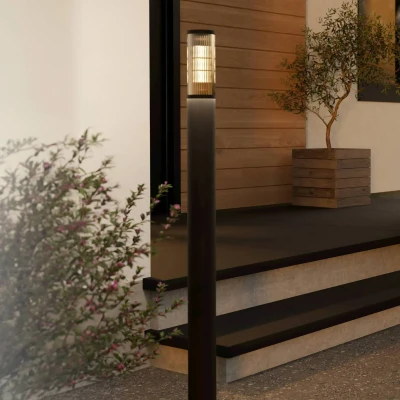 Abbildung von EGLO Outdoor Stehlampe Salle, Außenlampe Garten, Außenleuchte stehend, Wegeleuchte aus Metall und Kunststoff in Schwarz, Lampe außen mit E27 Fassung, IP54, 110 cm