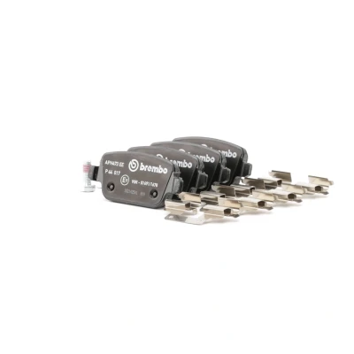 Abbildung von BREMBO P 44 017 Bremsbelagsatz exkl. Verschleißwarnkontakt mit Bremssattelschrauben Zubehör VOLVO: V70 3, XC70 II Kombi, S80