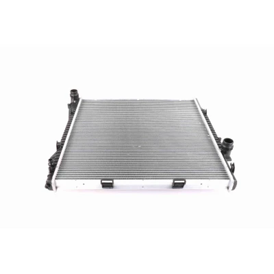 Abbildung von VEMO Original Quality V20 60 1519 Kühler, Motorkühlung für Fahrzeuge mit/ohne Klimaanlage 590 598 24 BMW: X5
