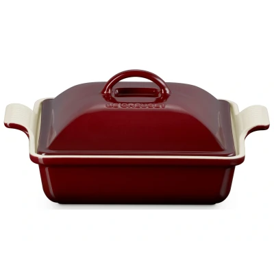Abbildung von Le Creuset Auflaufform Tradition mit Deckel garnet 30,6cm