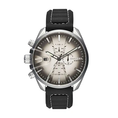 Abbildung von Diesel Herrenuhr Ms9 Chrono, QuarzChronographenwerk, 47 mm Silbernes Edelstahlgehäuse mit Silikonarmband, DZ4483