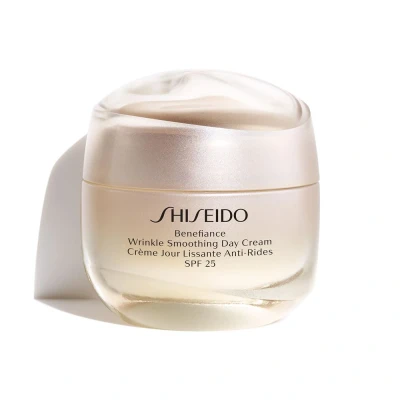 Abbildung von Shiseido Benefiance Wrinkle Smoothing Day Cream SPF 25 50 ml