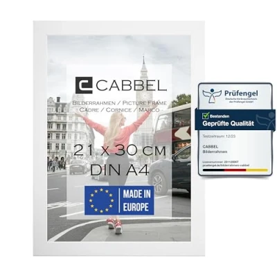 Abbildung von CABBEL Einzelpack (1 STK.) Bilderrahmen DIN A4 21x30 MDF Holz Rahmen in Weiß mit bruchsicherem Plexi Glas/Modern