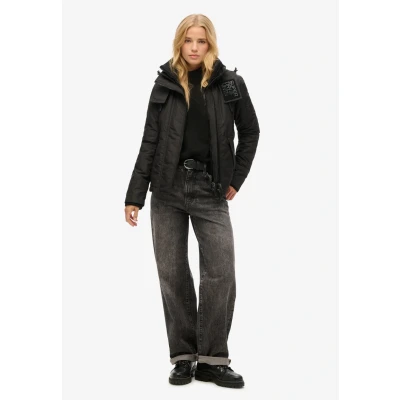 Abbildung von Superdry Mountain Winterjacke, Damen, Größe: 36, Black