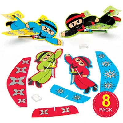Abbildung von Baker Ross AC867 Ninja Fliegen Gleiter, Vorteilspack, Spielzeug für Kinder, Party, Tütenfüller, Outdoor Spiele, Preise oder als gutes Verhaltensbelohnung, gemischt, 8 Stück