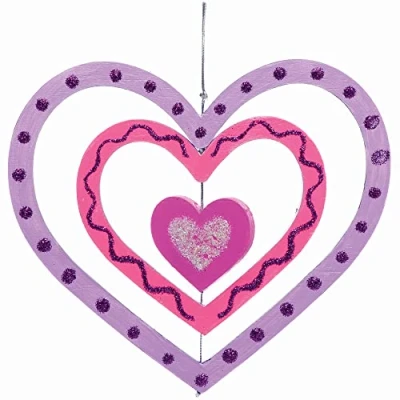Abbildung von Baker Ross Herz Holzspirale Dekoration Bastelset 3er Pack, Deko für Kinder zum Basteln am Valentinstag (FC434)