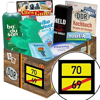 Abbildung von Ortsschild 70 ++ Geschenke zum Geburtstag für Frauen Pflege Set DDR