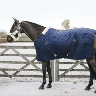 Abbildung von Kentucky Stalldecke 400g Navy 160/213