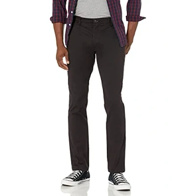Abbildung von Amazon Essentials Herren Chinohose, Komfortabler, Gewaschener Stretch, Skinny Passform (Früher Goodthreads), Schwarz, 34W / 34L