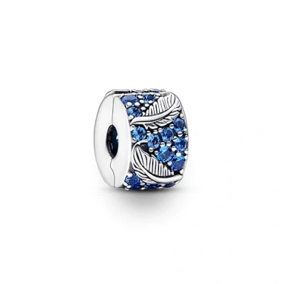 Abbildung von Pandora Feather &amp; PAVÉ CLIP Charm, Damen, Größe: One Size, Sterling silver