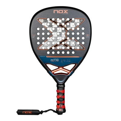 Abbildung von NOX AT10 Genius Attack 18K Alum von Agustin Tapia 2025 Padelschläger