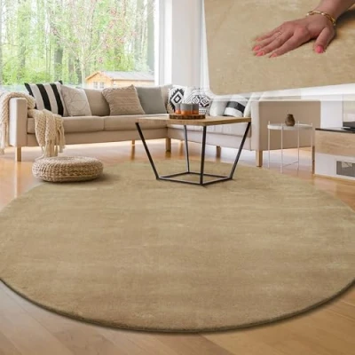Abbildung von Paco Home Moderner Kuscheliger Wohnzimmer Teppich Kurzflor waschbar flauschig Weich Einfarbig Felloptik zeitlos stilvoll rutschfest pflegeleicht, Grösse:200 cm Rund, Farbe:Beige 2