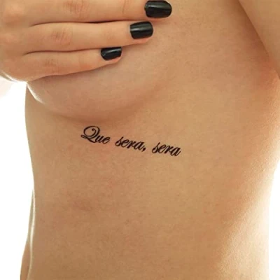 Abbildung von 5 x Que sera, sera Tattoo Schriftzug in schwarz Temporary Haut (5)