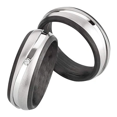 Abbildung von Blue Moon Diamonds Paar Eheringe Verlobungsringe Trauringe Titan Carbonringe mit Diamant (0,015 ct w/si) Partnerringe Hochzeitsring Antragsringe für sie und ihn Freundschaftsring (Gravur/Etui) 3850