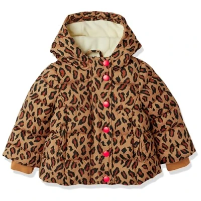 Abbildung von Amazon Essentials Baby Mädchen Schwere Pufferjacke mit Kapuze, Kamelbraun Gepardenaufdruck, 12 Monate