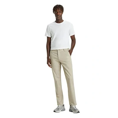 Abbildung von Dockers Herren Alpha Original Slim Hose, Safari Beige, 36W / 32L