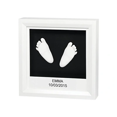 Abbildung von Baby Art Tiefer Bilderrahmen inkl 3D Gipsabdruck Set zum Selbermachen, dermatologisch geteste Gipsmasse härtet schnell aus, für Handabdruck Fußabdruck, My Sculpture Frame, schwarz weiß