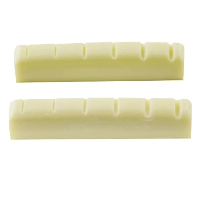 Abbildung von Musiclily Pro Harnstoffharz Kunststoff 44mm Geschlitzt Les Paul Style Sattel Flacher Boden Nut für 6 Saiter LP E Gitarre, Elfenbein(2 Stück)