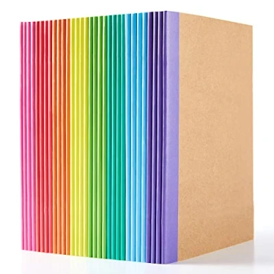 Abbildung von feela Notizbücher mit Umschlag aus Kraftpapier, liniert, blanko, Reisetagebuch, Rücken in Regenbogenfarben, für Studierende, Business, 60 Seiten, 21,1 x 14 cm, A5, 8 Farben, 32 Stück