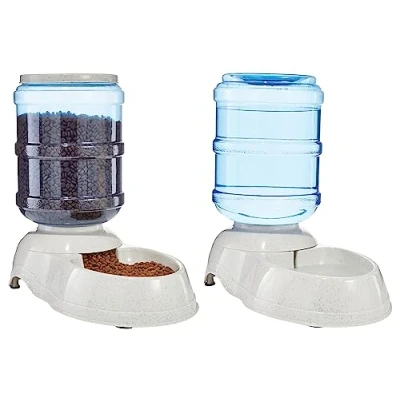 Abbildung von Amazon Basics Futter und Wasserspender für Hunde, 2.5 Gallons, Größe L, Weiß, Klar
