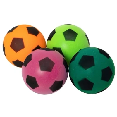 Abbildung von Betzold Sport Softball Softbälle 4er Set Schaumstoffball Kinder weicher Spielball