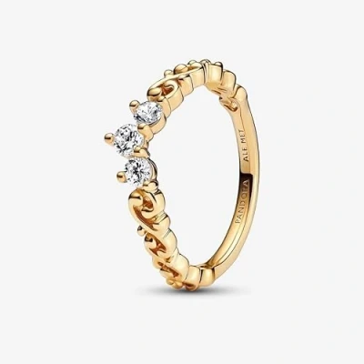 Abbildung von PANDORA Regal tiara 14k gold plated ring with clear cubic zirconia 162232C01