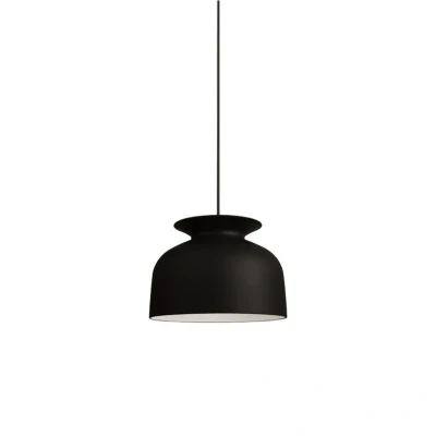 Abbildung von GUBI Ronde Hängeleuchte Ø 40 cm, schwarz