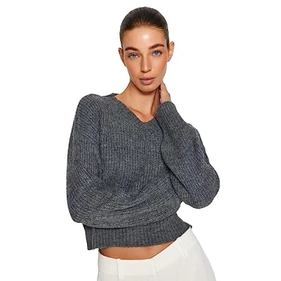 Abbildung von Trendyol Damen Regular fit Basic Crew Neck Knitwear Sweater Pullover, Grey, S