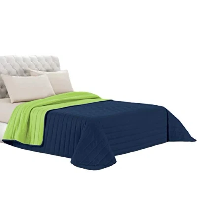 Abbildung von Italian Bed Linen Q EL 2P Elegant Sommer Steppdecke apfelgrün/dunkel blau, 100% Mikrofaser, 260x270cm