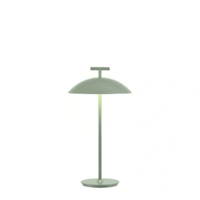 Abbildung von Kartell Mini Geen A LED Tischlampe 2.700 K grün