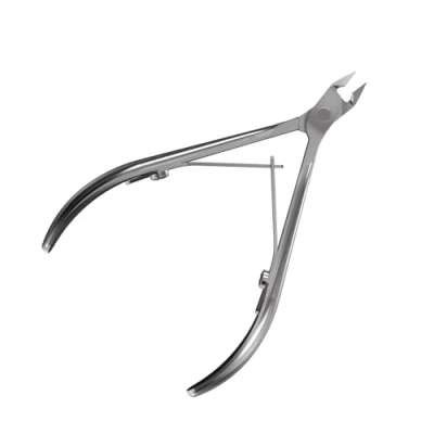 Abbildung von KM 04 Hautzange Staleks Gesamtlänge ca.10 cm Schnittlänge 0,5
