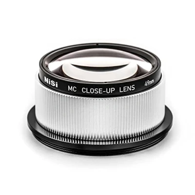 Abbildung von NiSi Nahlinse 49mm Close up Lens Filter Kit inkl 49 mm Linse, 67 Adapterring, 62 Objektivdeckel und Filtertasche