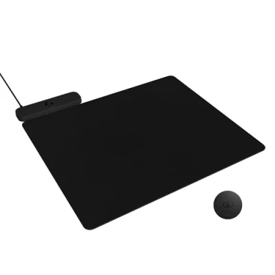 Abbildung von Logitech G POWERPLAY 2, Kabelloses Lade Mauspad für kompatible Gaming Mäuse, 34,5 x 28,4 cm, 3,5 mm Höhe, PC/Mac Schwarz