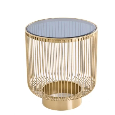 Abbildung von Riess Ambiente Filigraner Design Beistelltisch Variation 50cm Gold Schwarzglas Handarbeit, hochwertiger Couchtisch für Dein Wohnzimmer