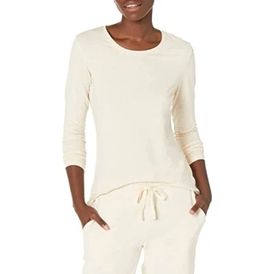 Abbildung von Amazon Essentials Damen Langärmeliges T Shirt mit Rundhalsausschnitt, Klassischer Schnitt (Erhältlich in Übergröße), Haferbeige Meliert, S