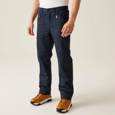 Abbildung von Regatta Herren Professional Pro Action Hardwearing Water Repellent Multi Pocket Trousers Hose, Navy, Size 34 EU