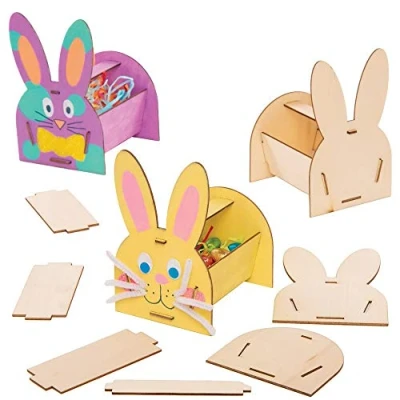 Abbildung von Baker Ross Korb Bastelsets „Hase“ aus Holz (4 Stück) Bastelidee zu Ostern für Kinder zum Gestalten und Dekorieren AT442