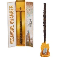 Abbildung von Wizarding World Harry Potter Authentischer Hermine Granger Zauberstab aus Kunststoff mit Hogwarts Halterung, ca. 30,5 cm, Spielzeug für Kinder ab 14 Jahren, Fanartikel