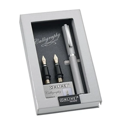 Abbildung von ONLINE 36645 Kalligrafie Set Vision Silver, Füller mit 3 Kalligraphie Federn Breite 0.8, 1.4,,1.8 mm, inklusive Calligraphy Tintenpatronen, in edler Geschenk Box, Schönschreib Silber