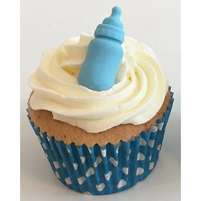 Abbildung von 6 Handgemachte Kuchendekorationen aus Zucker: Große Baby Blue Babyflaschen