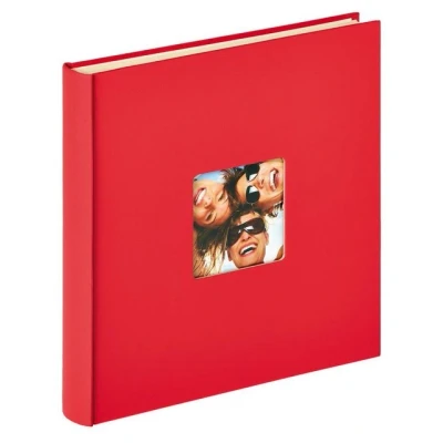 Abbildung von walther design Fotoalbum rot 33 x 34 cm Selbstklebealbummit Cover Ausstanzung, Fun SK 110 R