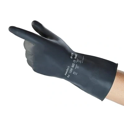Abbildung von Ansell AlphaTec 87 118 Chemikalienschutz Handschuhe aus Latex, Wiederverwendbare Chemie für Industrie, Lebensmittel Geeignet, Gummi Arbeitshandschuhe, Schwarz, Größe M (12 Paar)