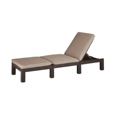 Abbildung von Allibert by Keter Daytona Deluxe Sonnenliege für Garten, Terrasse &amp; Balkon mit verstellbarem Kopfteil, braun, inkl. Auflage, Gartenliege aus Kunststoff, flache Rattanoptik, 195x65x25,5 cm