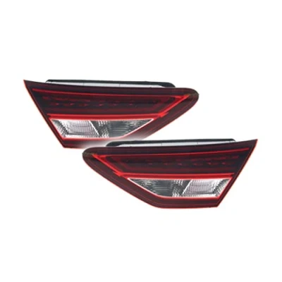 Abbildung von VALEO ORIGINAL PART 045116 Rückleuchte links innerer Teil ohne Glühlampen mit Lampenträger SEAT: Leon III Schrägheck, ST, SC