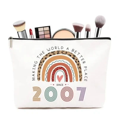 Abbildung von Geburtstag Mädchen, Sweet Mädchen Make Up Tasche,Geschenke Für Jahre Praktische Geschenkidee (UK 2007)