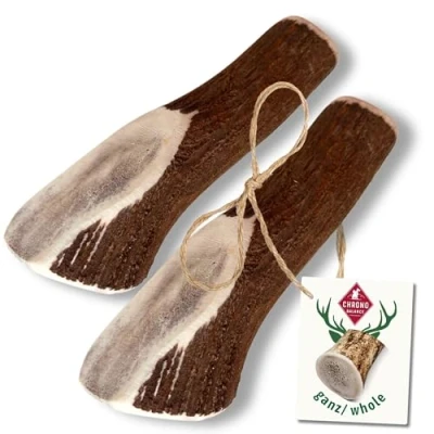 Abbildung von ChronoBalance® XXL Kaustange für Hunde ganze Stücke als Kauspielzeug: 100% Hirschgeweih Hunde, Hundespielzeug, Leckerli Zahnpflege, Kausnack, Geweih Kauknochen, Natürlich ohne Zusätze (2er Set)